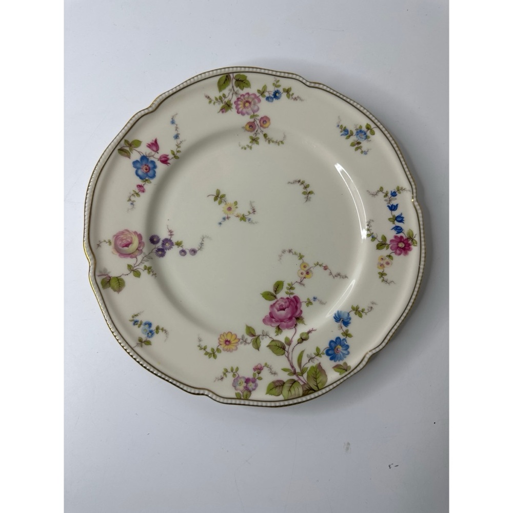 Vintage Castleton Fine China Sunnyvale Floral  Dinner Plate